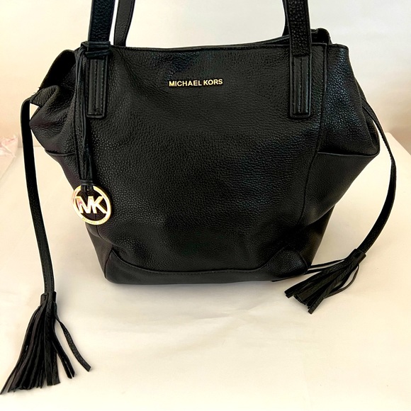 Michael Kors Bags Michael Kors Ashbury Hobo Leather Shoulder Grab Bag Black Poshmark